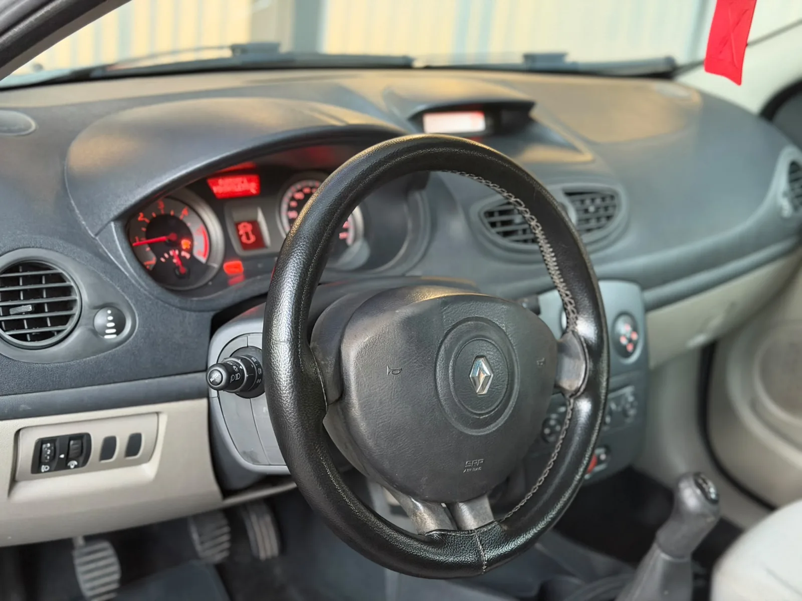Renault Clio 1.5 dCi Dynamique — fotoğraf 16